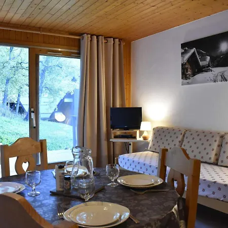 Méribel, 1 Pièce, 4 Personnes - Fr-1-180-26 Apartamento *