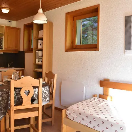 Apartament Confortable Pour 4 Pers, Balcon Sud, Proche Pistes Et Commerces - - Fr-1-180-26 Méribel